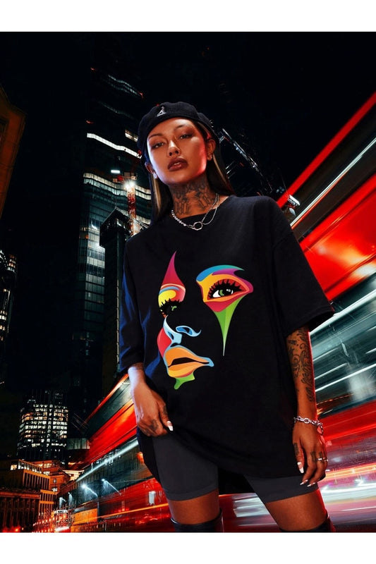 Renkli Baskı Siyah Oversize T-shirt