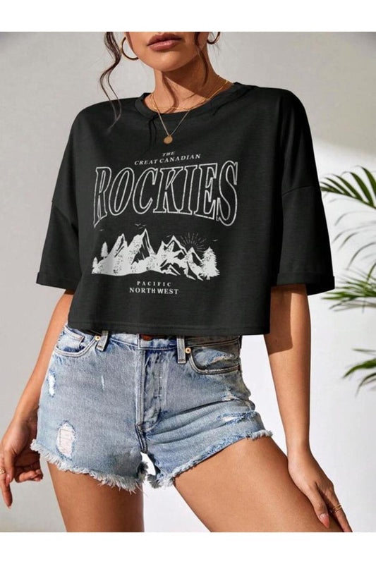 rockies baskılı siyah oversize crop tişort