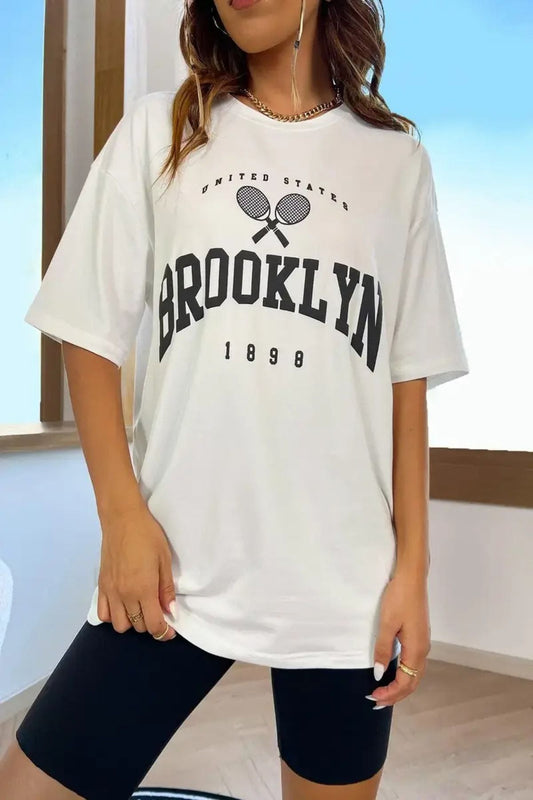 Brooklyn 1898 Baskılı Oversize T-shirt
