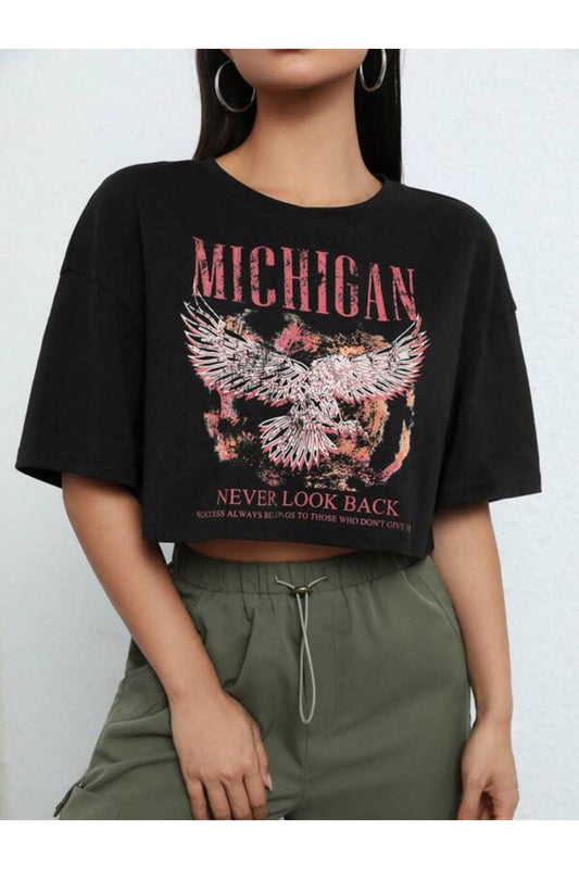 Schwarzes, kurzes Oversize-T-Shirt mit Michigan-Aufdruck