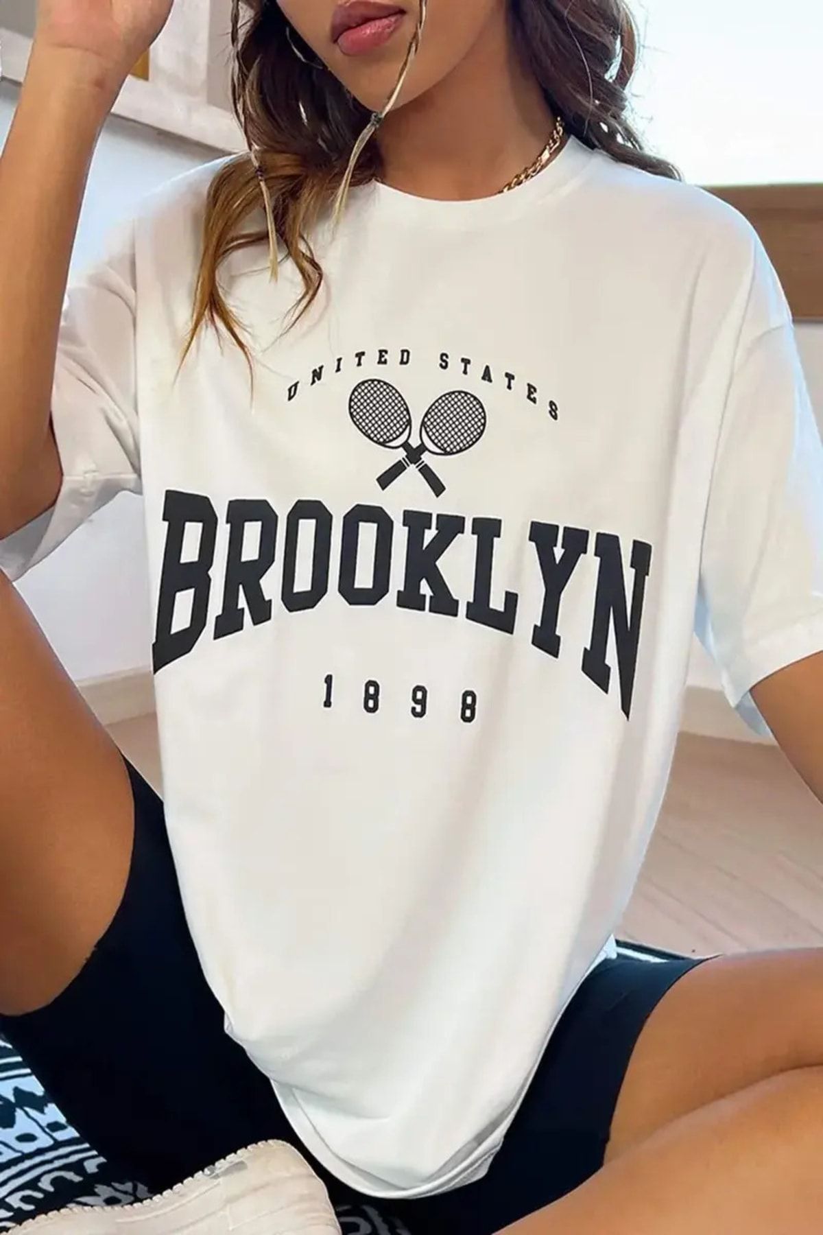 Brooklyn 1898 bedrucktes Oversize-T-Shirt