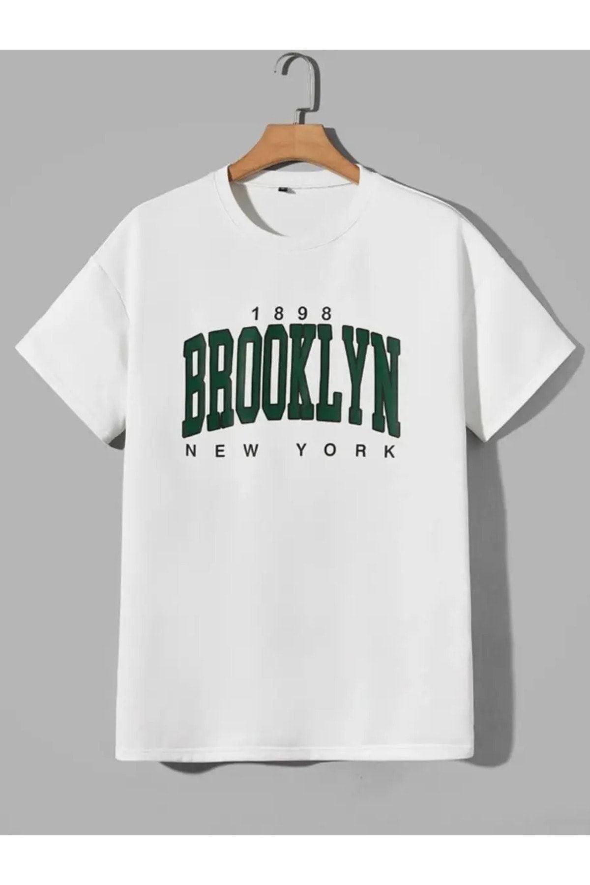 Beyaz Broklyn Baskılı Takım